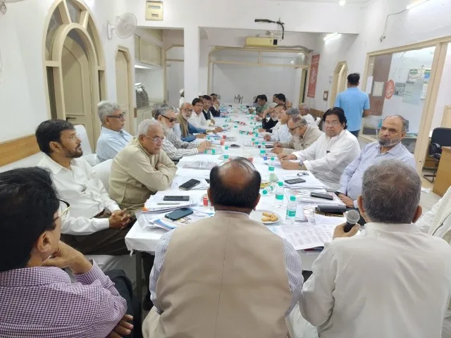 Mushawarat expresses its concern over socio-political issues and prevailing hate campaigns against minorities; passes resolutions on issues of community and country
